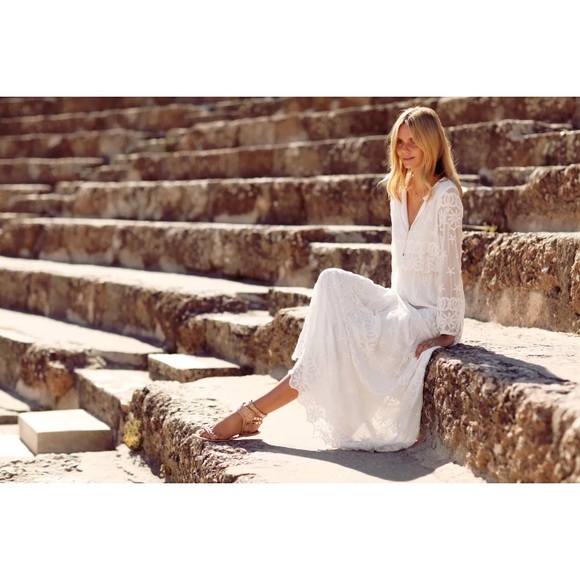 Zara Dresses & Skirts - Zara White Boho Dress